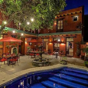 https://casa-de-leyendas-bed-and-breakfast.mazatlan-hotels.com